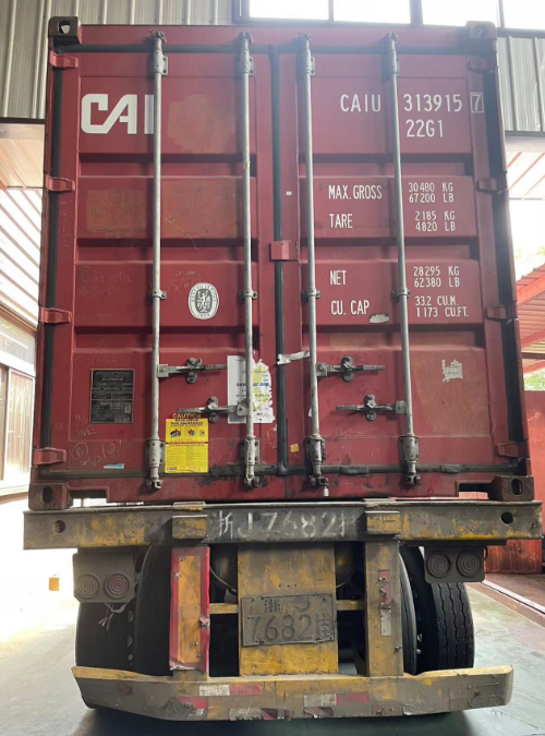 某國際知名火花塞品牌企業(yè)采購的汽車火花塞配件已成功發(fā)貨
