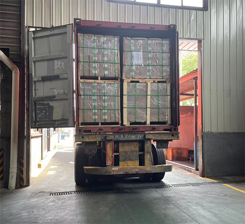 某國際知名火花塞品牌企業(yè)采購的汽車火花塞配件已成功發(fā)貨